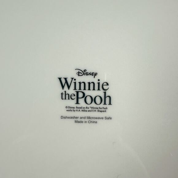 Disney Winnie the Pooh 10" Dinner Plates Set 4 Classic Sketch Christopher Robin - Picture 7 of 14